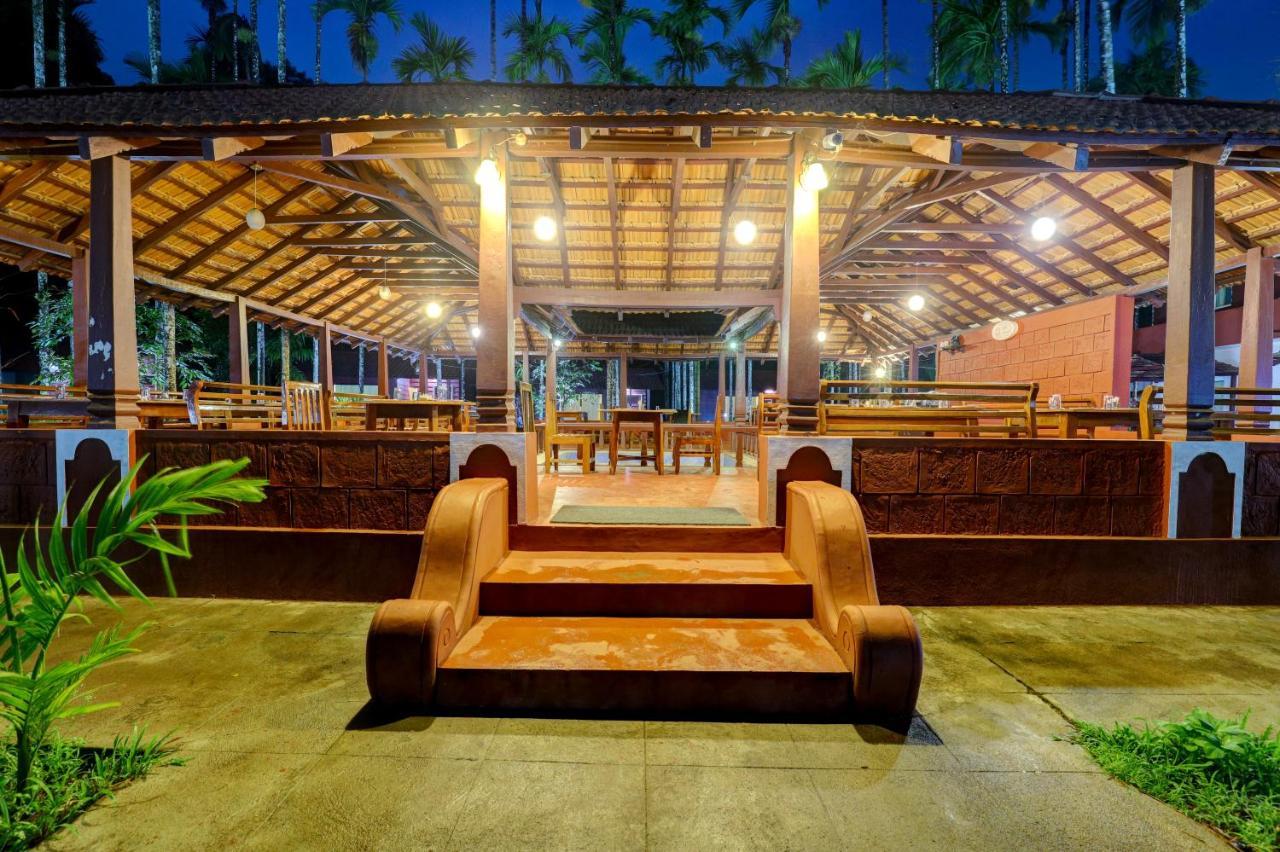 ماديكيري Ezzenza Areca Resort المظهر الخارجي الصورة
