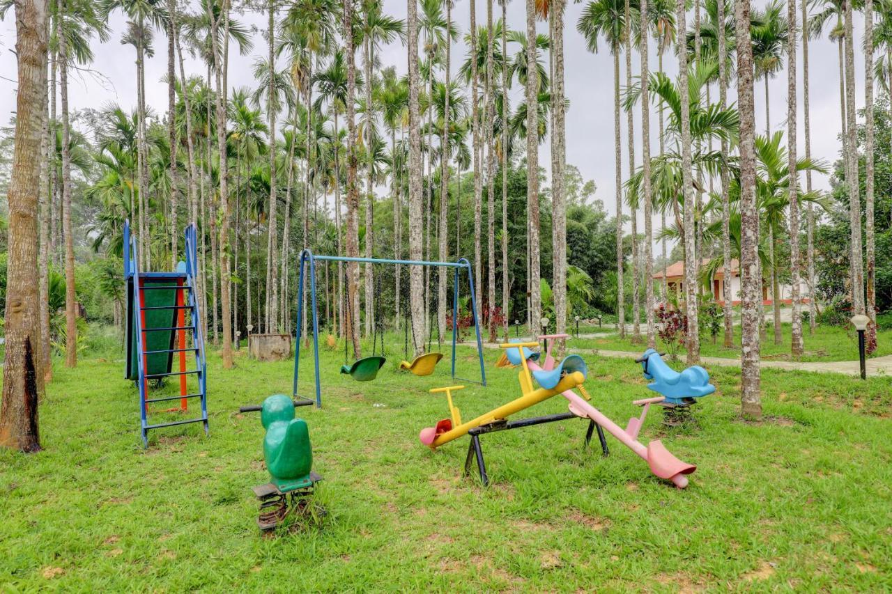 ماديكيري Ezzenza Areca Resort المظهر الخارجي الصورة